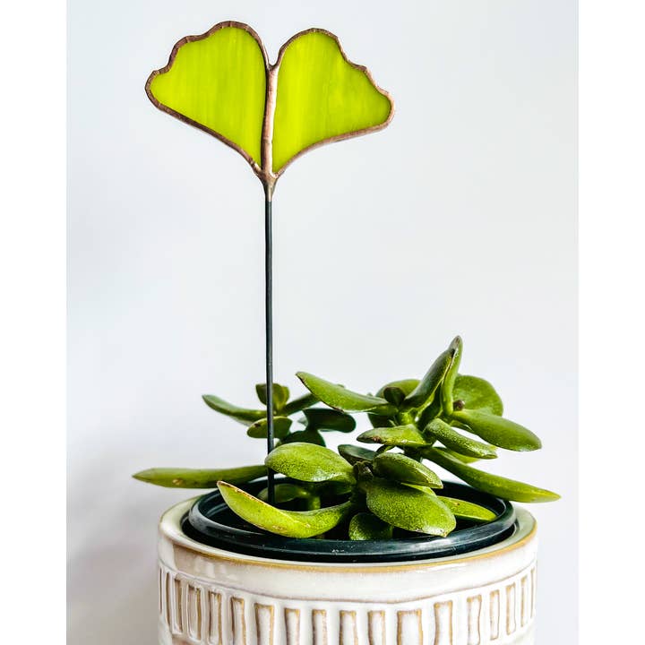Samara Designs Studio – wholesale Garden/lawn stake – Glass Ginkgo Leaf