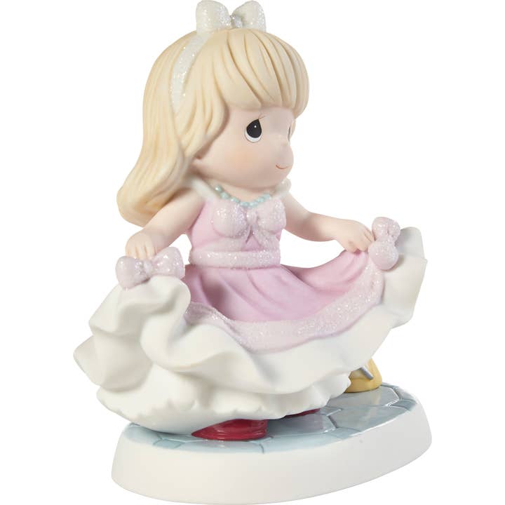Precious Moments - Wholesale Decorative Figurine - Disney Cinderella Never Stop Dreaming Figurine2
