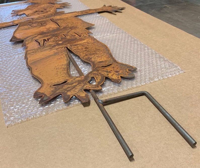 Rustica Ornamentals – Großhandel Gartendeko/-schmuck – Vogelscheuche für den Außenbereich/Gartendekor im Herbst9