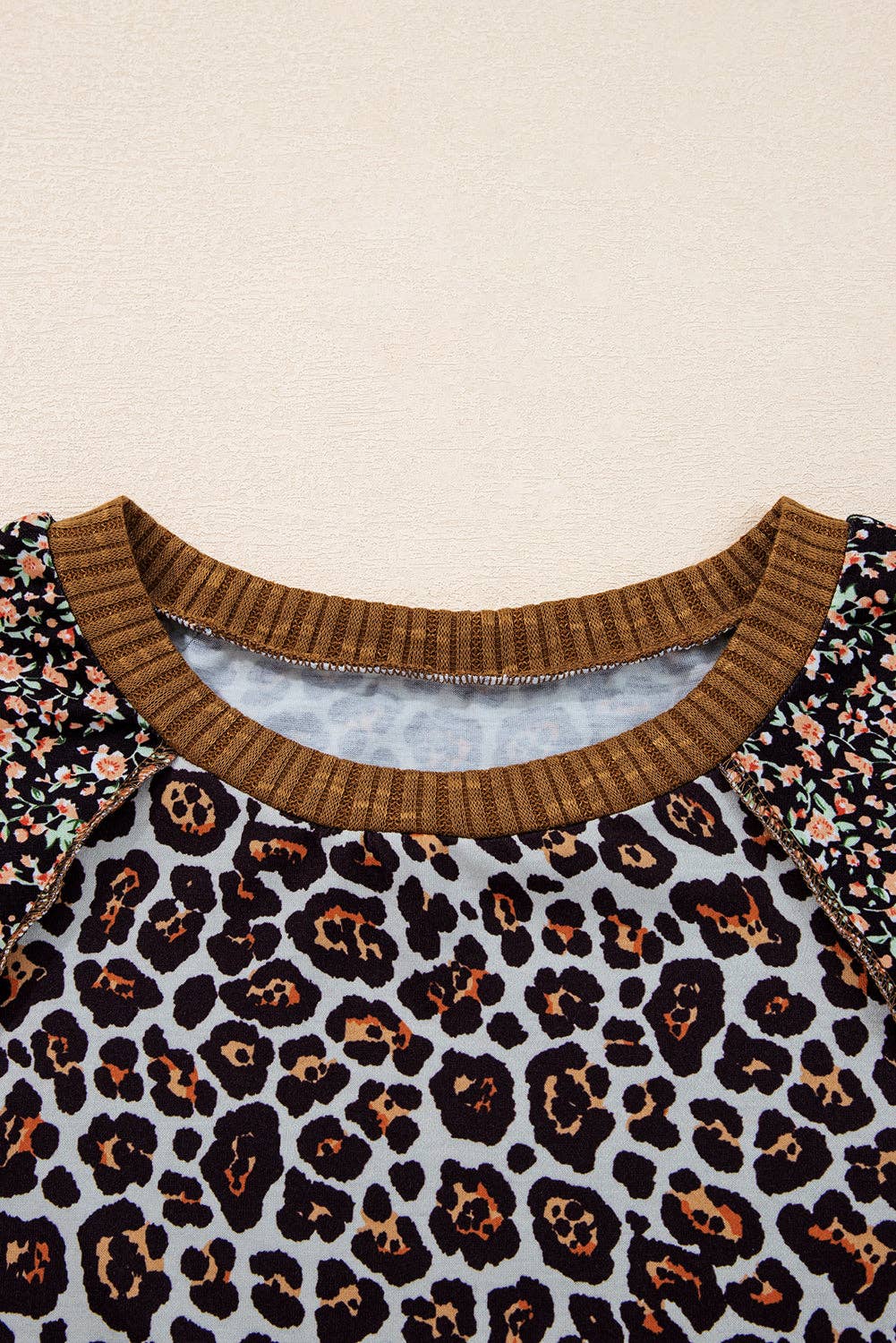 Brown Leopard Floral Patchwork Ribbed Puff Sleeve Top for wholesale on Faire6