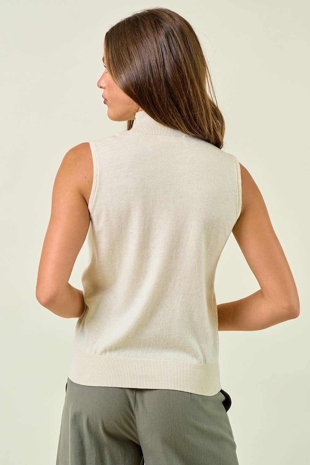 Doe and Rae - Wholesale Gebreide top - Dames - BASIC MOCK NECK FIJNGEBREIDE TRUI TOP - 45297T3