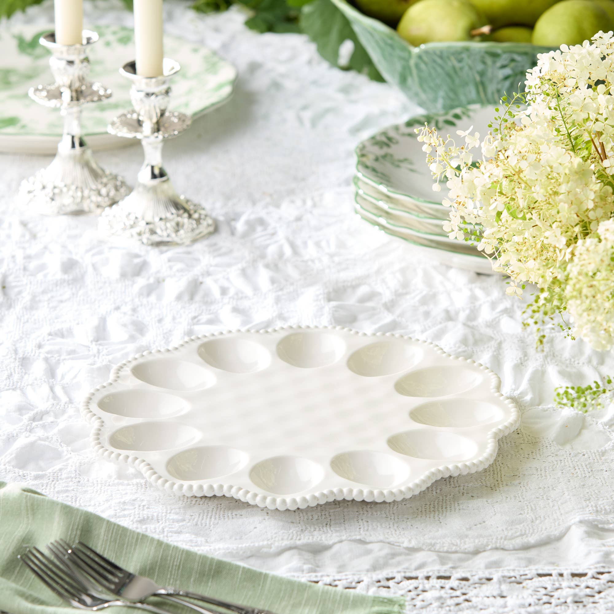 Certified International - Vendita all'ingrosso Portauovo - Piatto per Uova alla Crema Perlette1