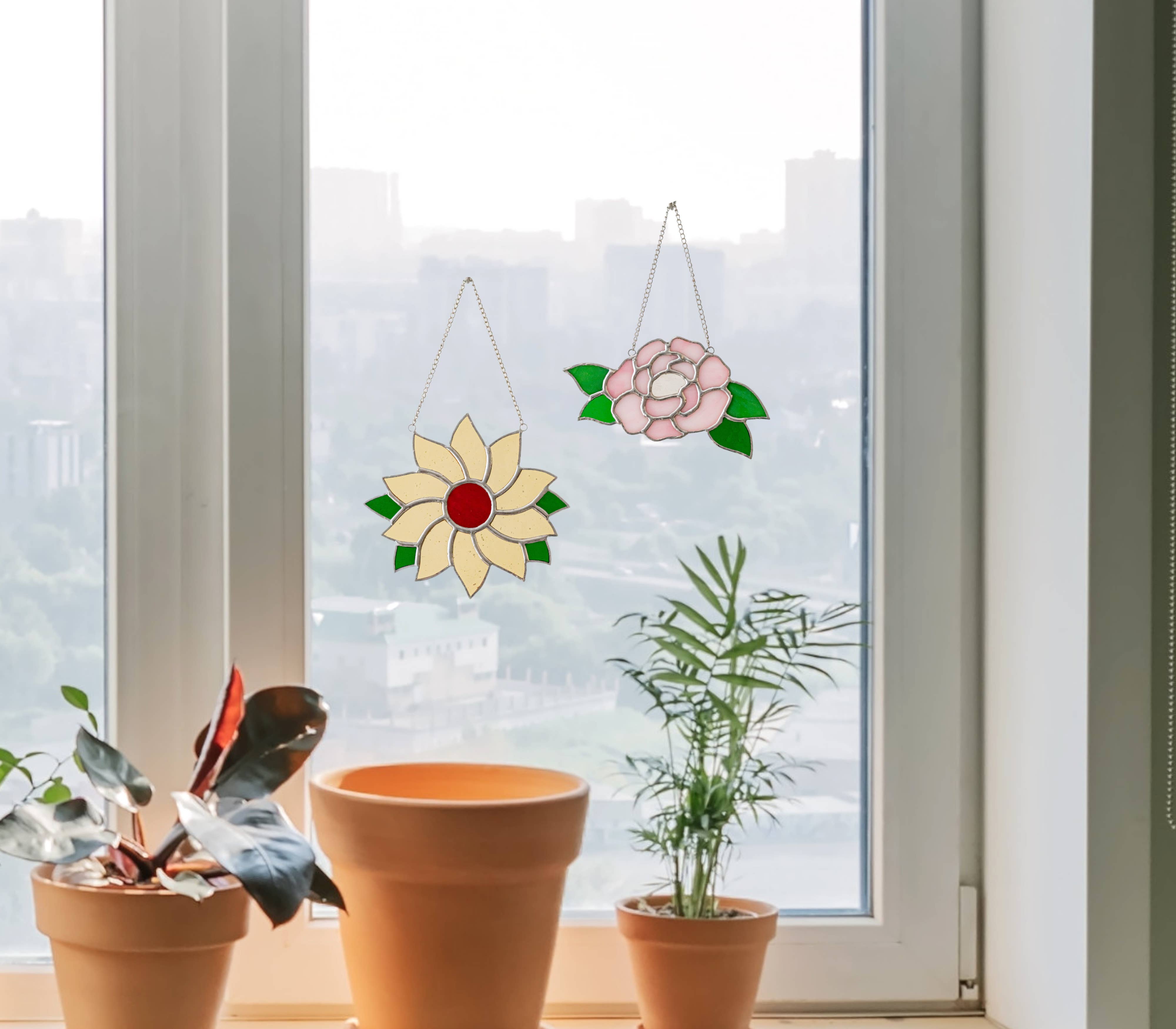 MondoBellissimo - Wholesale Zonnevanger - Gebrandschilderd glas in lood Sunflower Suncatcher F537