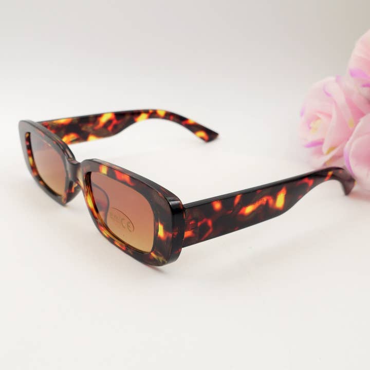 Daemon srls - Wholesale Sunglasses - Women's - RUTH - Occhiali da sole rettangolare UV400 con custodia8