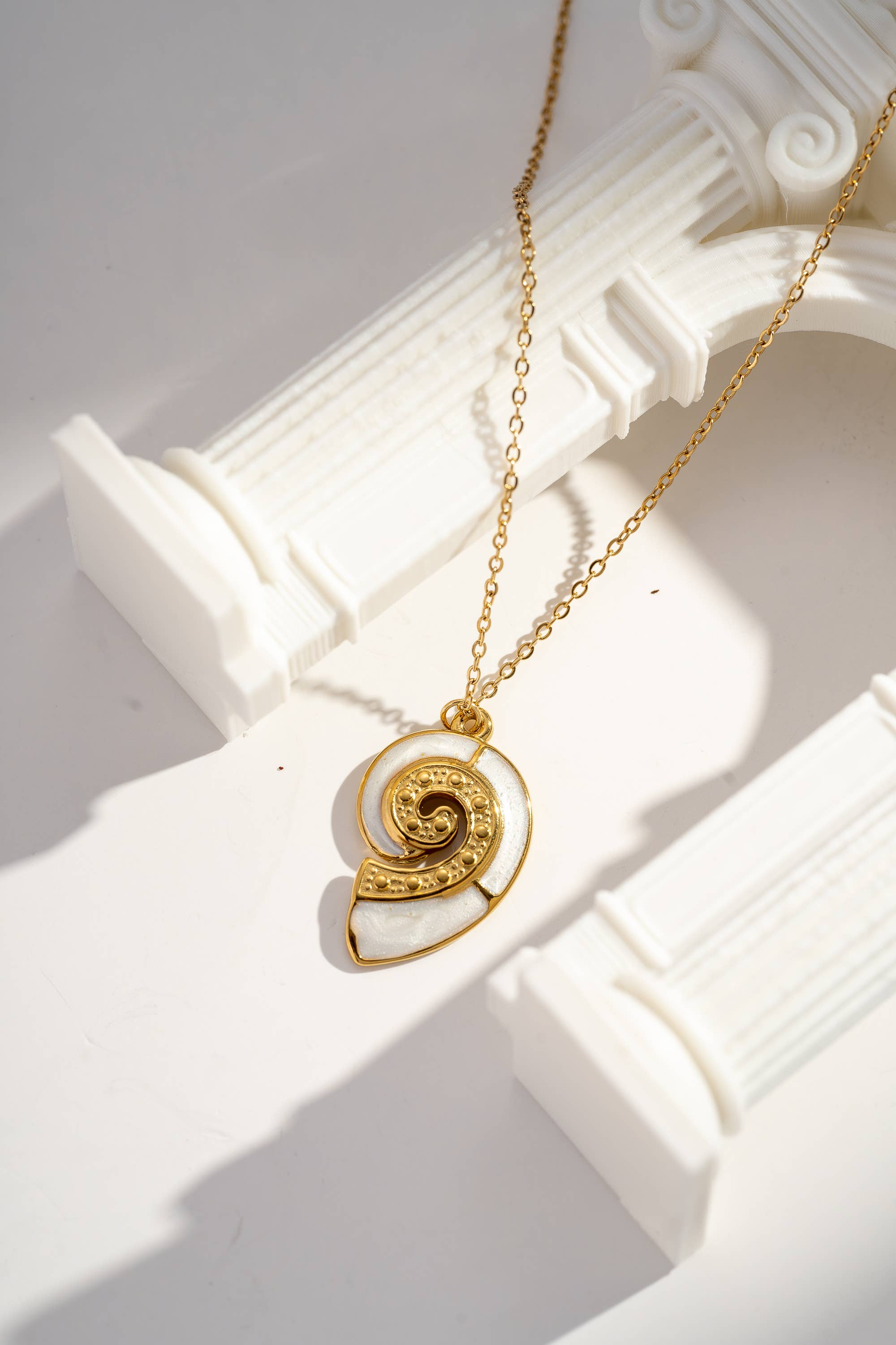 COSMOS - Wholesale Pendant/Charm Necklace - Stainless Steel Spiral Sea Snail Necklace1