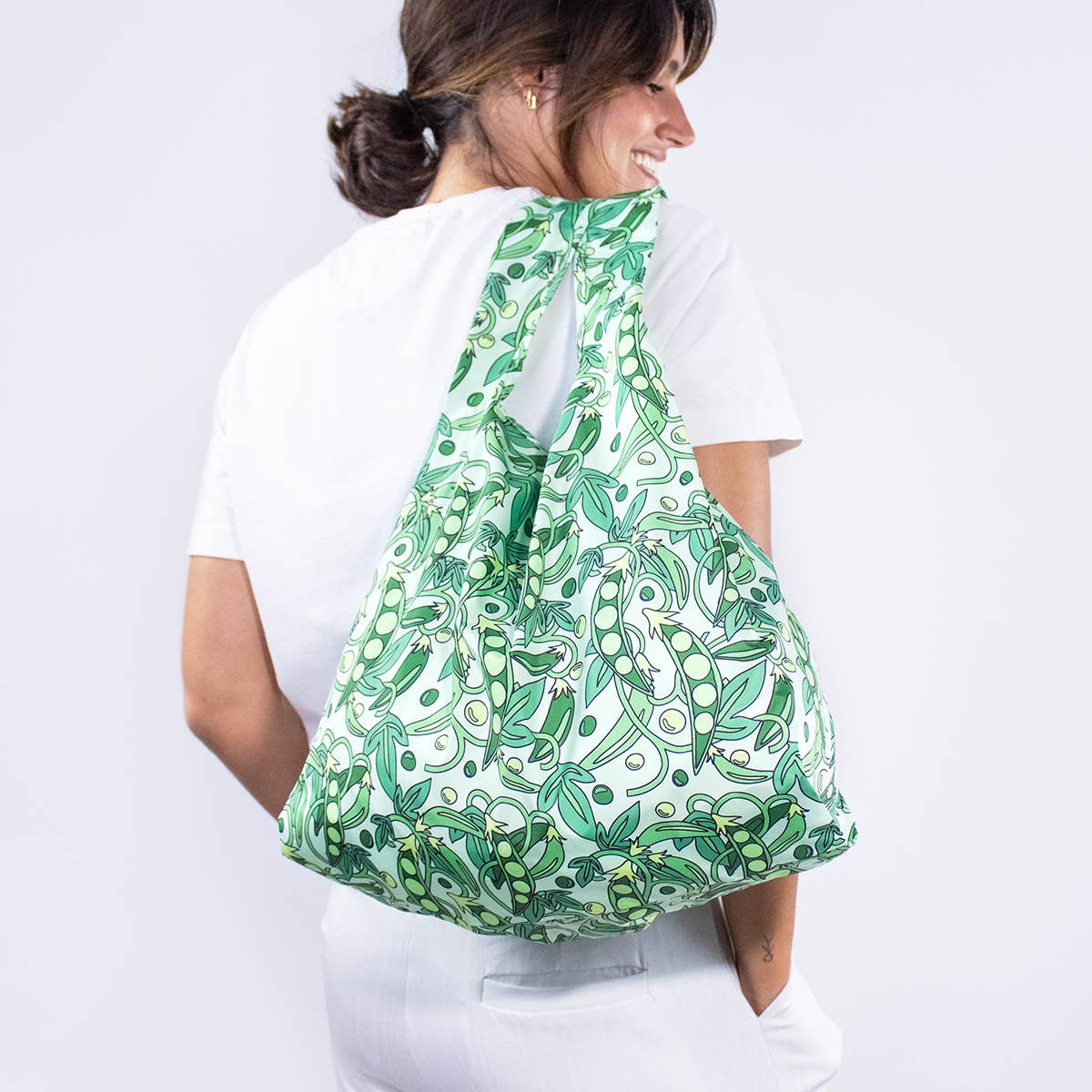 Until Pty Ltd - Wholesale Grocery/shopping bag - Kind Bag Reusable Bag Medium Peas4