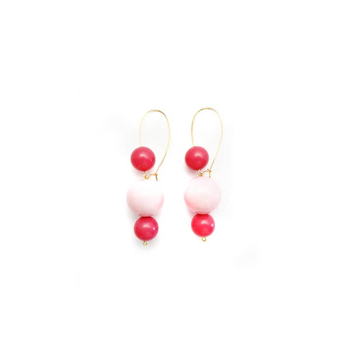 Rose Bahamas-Ohrringe aus Harz mit nickelfreiem Haken für den Großhandel auf Faire2