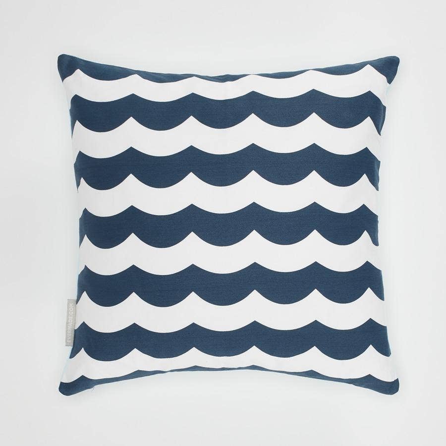Evermade - Wholesale Throw/Decorative Pillow - Brighton Seagull Cushion1