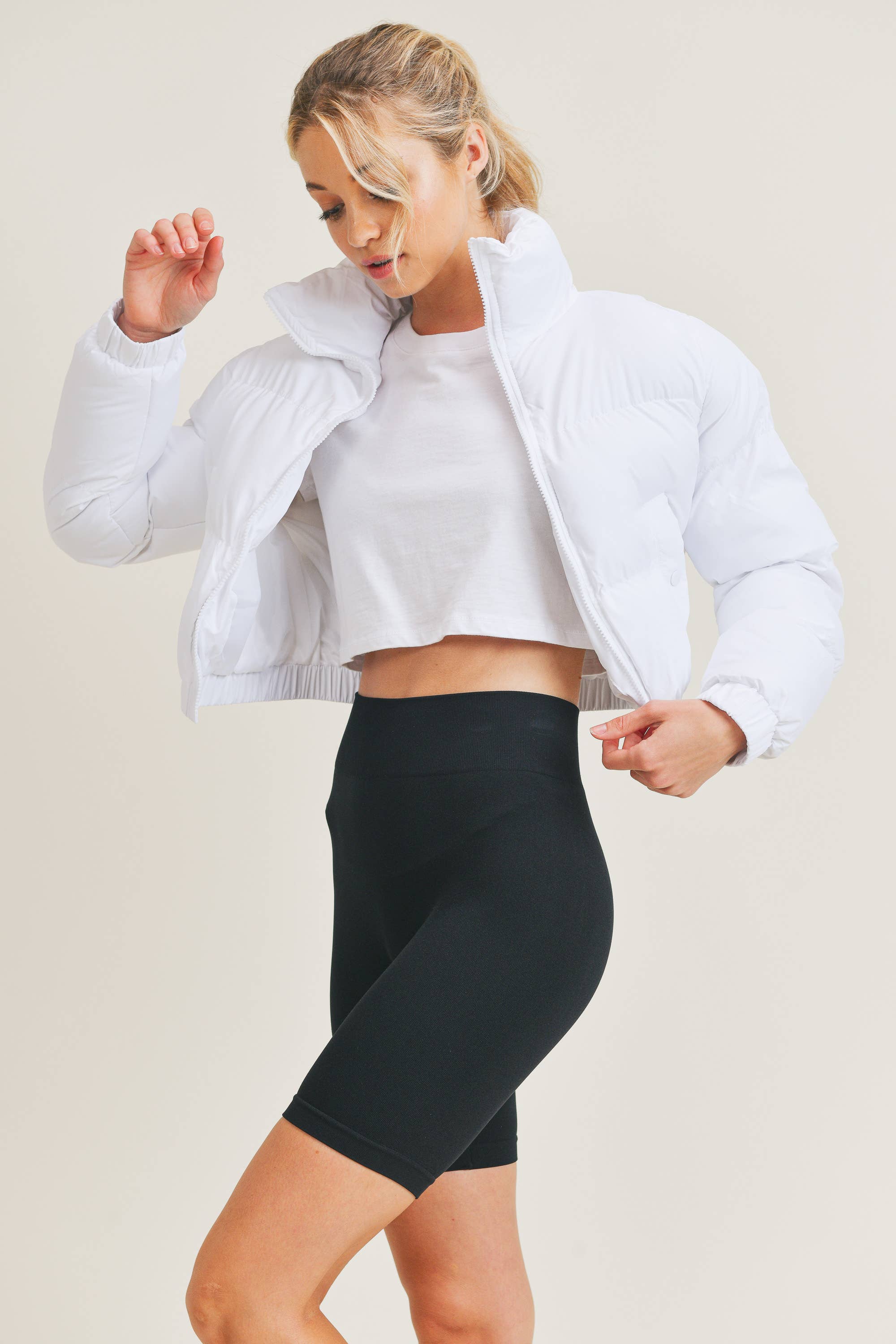 ANWND – Puffer Jacket - Mulher por atacado – Jaqueta Puffer Curta Acolchoada17