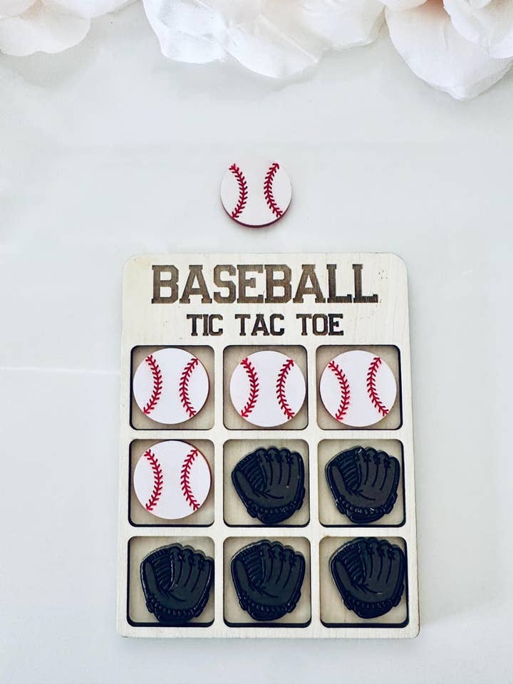 Jeu de Tic Tac Toe de Baseball | Jeu de Voyage pour la vente par Marden S Design