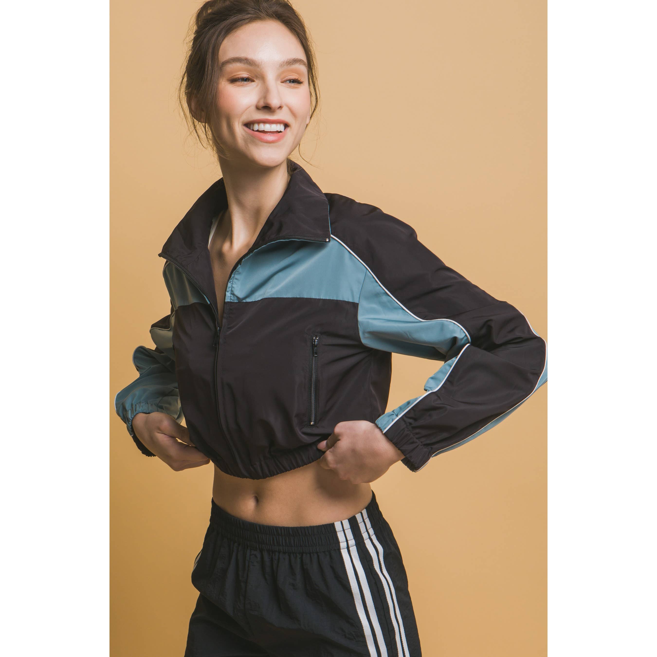 Paperdoll - Wholesale Jacket - Women's - Cropped Windbreaker Jacket11