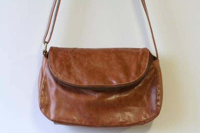 Makers & Providers - Wholesale Crossbody bag – Women's - Bonnie Sling Bag - Antique Tan Leather