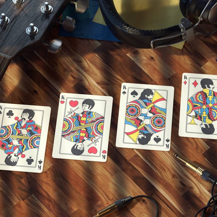 theory11 - Wholesale Playing Cards - Yellow Submarine Playing Cards8