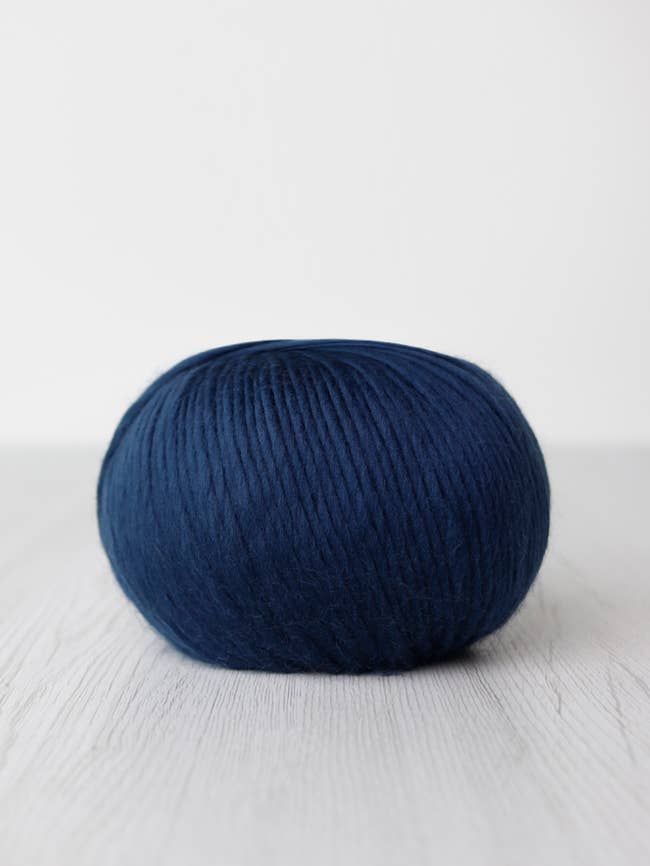 DHG – wholesale Garn – 100 g extra fin merinoullsgarn - The Classic Collection42