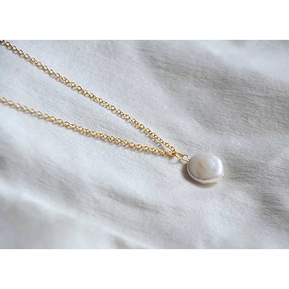 Collana Alam per la vendita all'ingrosso da parte di Meri Peti