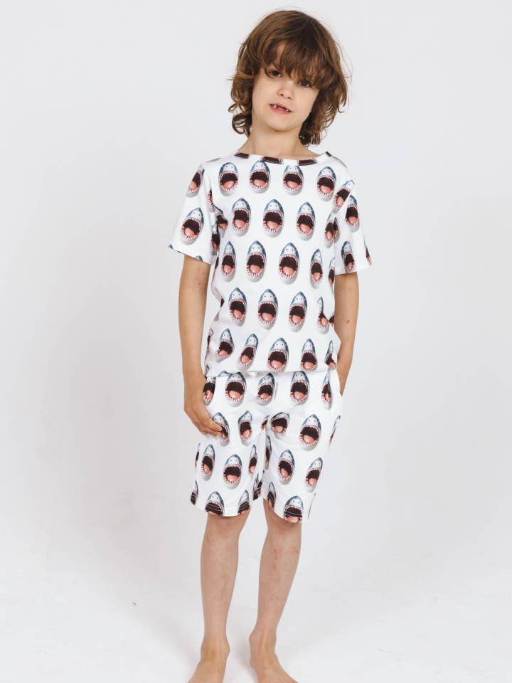 Hai!! Shorts für den Großhandel von SNURK