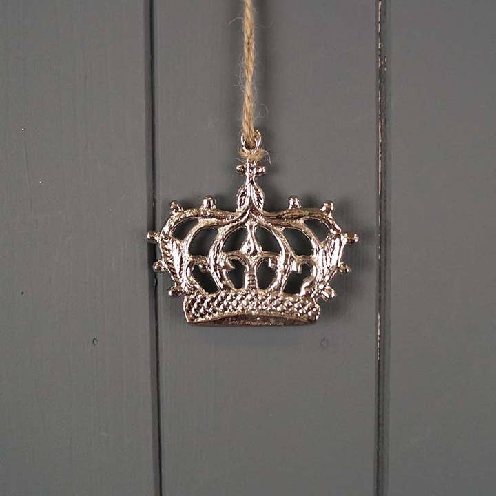 Hanging Metal Crown for wholesale by Satchville