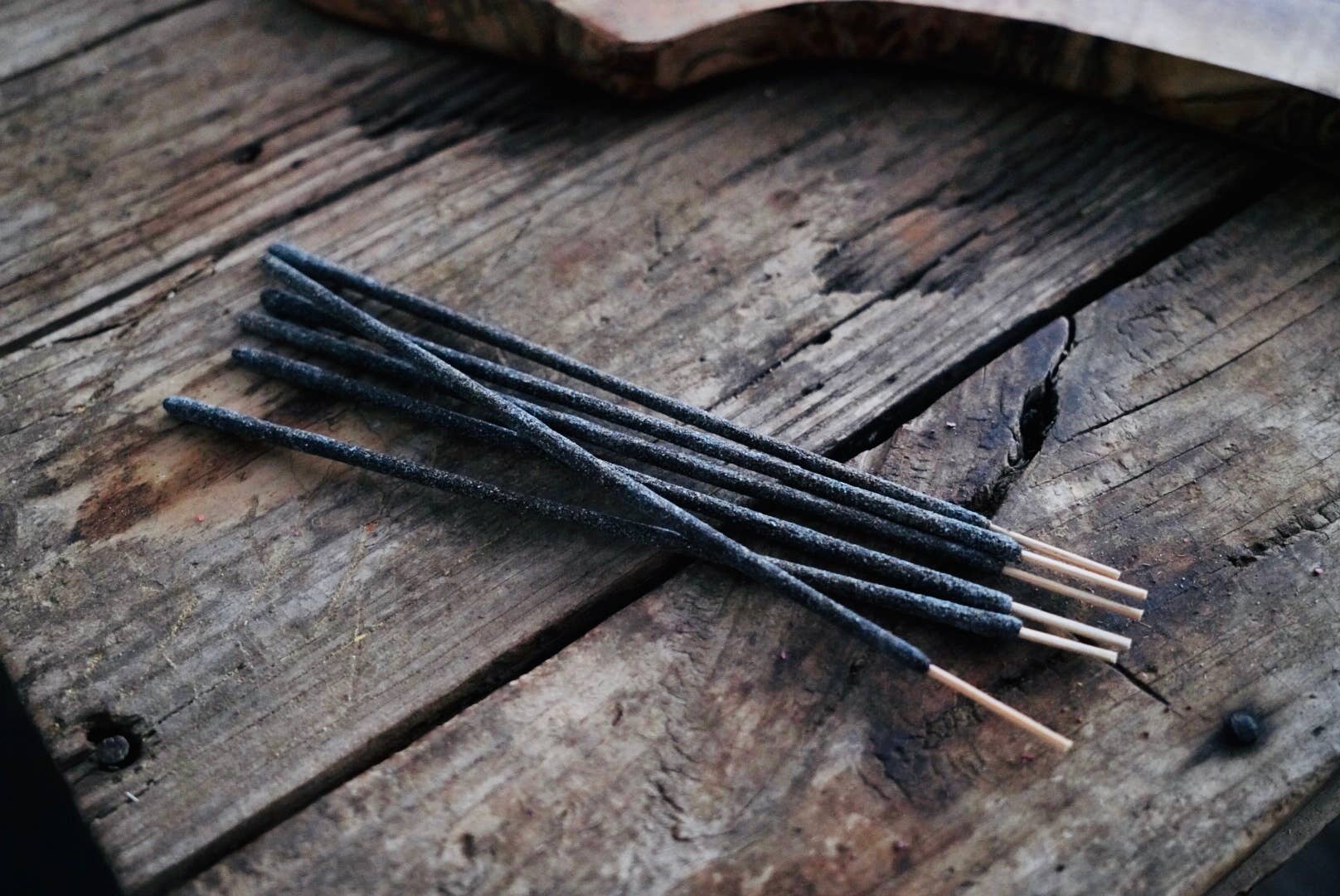 ReturnToTheRoots - Wholesale Incense - BENZOIN Hand-Rolled Artisan Resin Incense 6 Pack2
