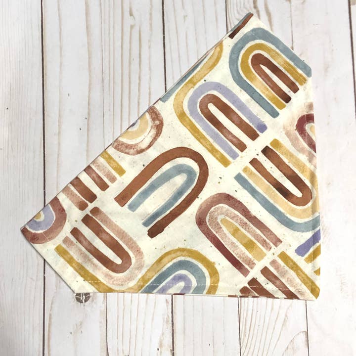 MDStickerShop – Engroshandel Bandana - Hund – Akvarel abstrakte regnbuer print stof kæledyr bandana