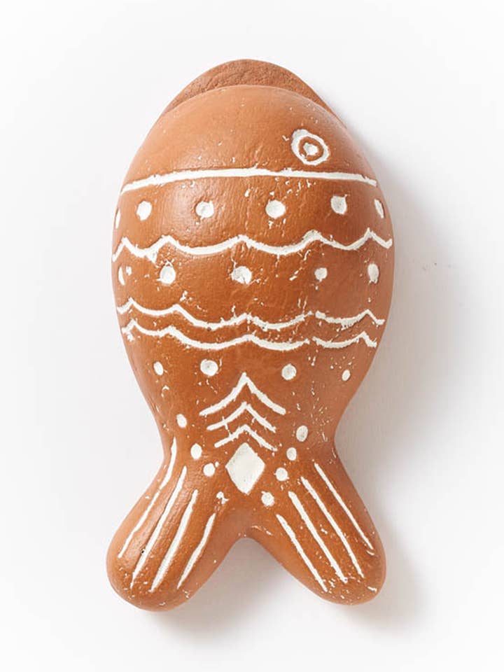 Vasanta Fisk Hängande Vägg Planter - Terrakotta för wholesale av Matr Boomie Fair Trade