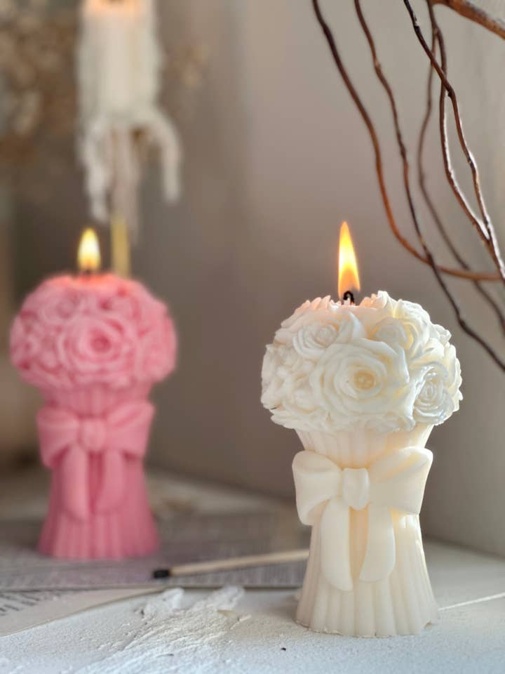 Whispering Rose Candle for wholesale by LA AROMA CANDLE CO.