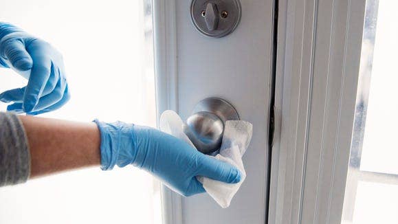 First Canada Medical – wholesale Hand sanitiser – FCMI Premier Sanitizing Wipes5