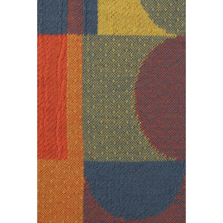 McKernan - Wholesale Hand Warmer - Soho Wristwarmers – Merino Wool with Circle Graphic Motif11