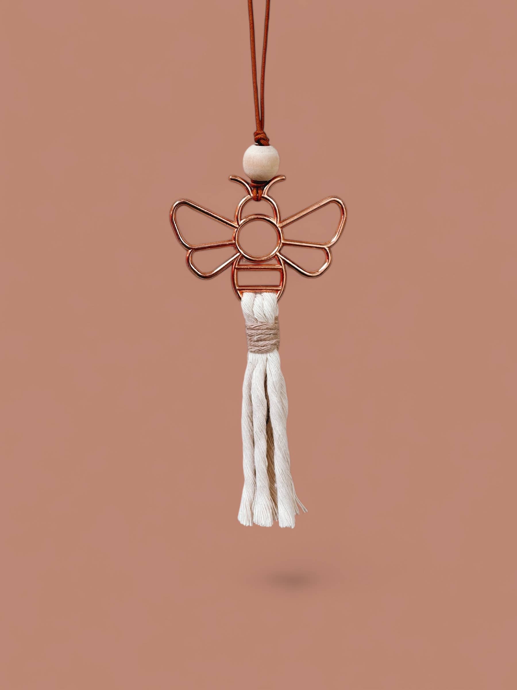 Offhand Fibers – Großhandel Auto-Lufterfrischer – Unisex – Hummel Boho Autoanhänger | Ätherisches Öl Diffusor0