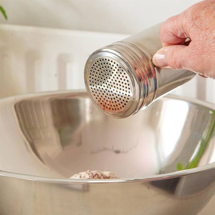 Rinkit Ltd - Wholesale Flour - 300ml Stainless Steel Flour Shaker - By Argon Tableware2