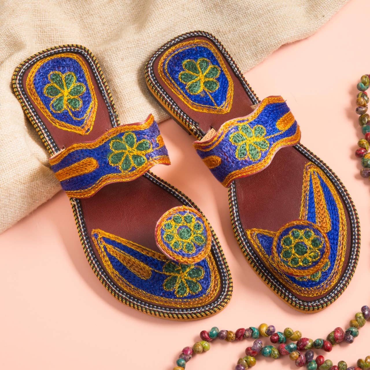 Tibet Boutique España - Wholesale Sandals - Women's - Hand-embroidered sandal model 11A6