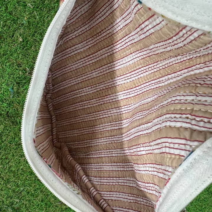 GYPSY STUDIO - Vendita all'ingrosso Marsupio - Donna - Borse in Cotone Kantha Trapuntato Boho Marsupio Avventura5