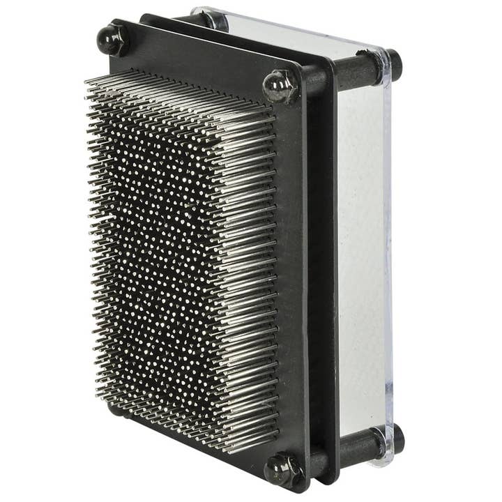 La Luna Bella - Toys - Wholesale Classic Toy - Kids - PIN ART GAME 3.75"X5" LLB kids toys1