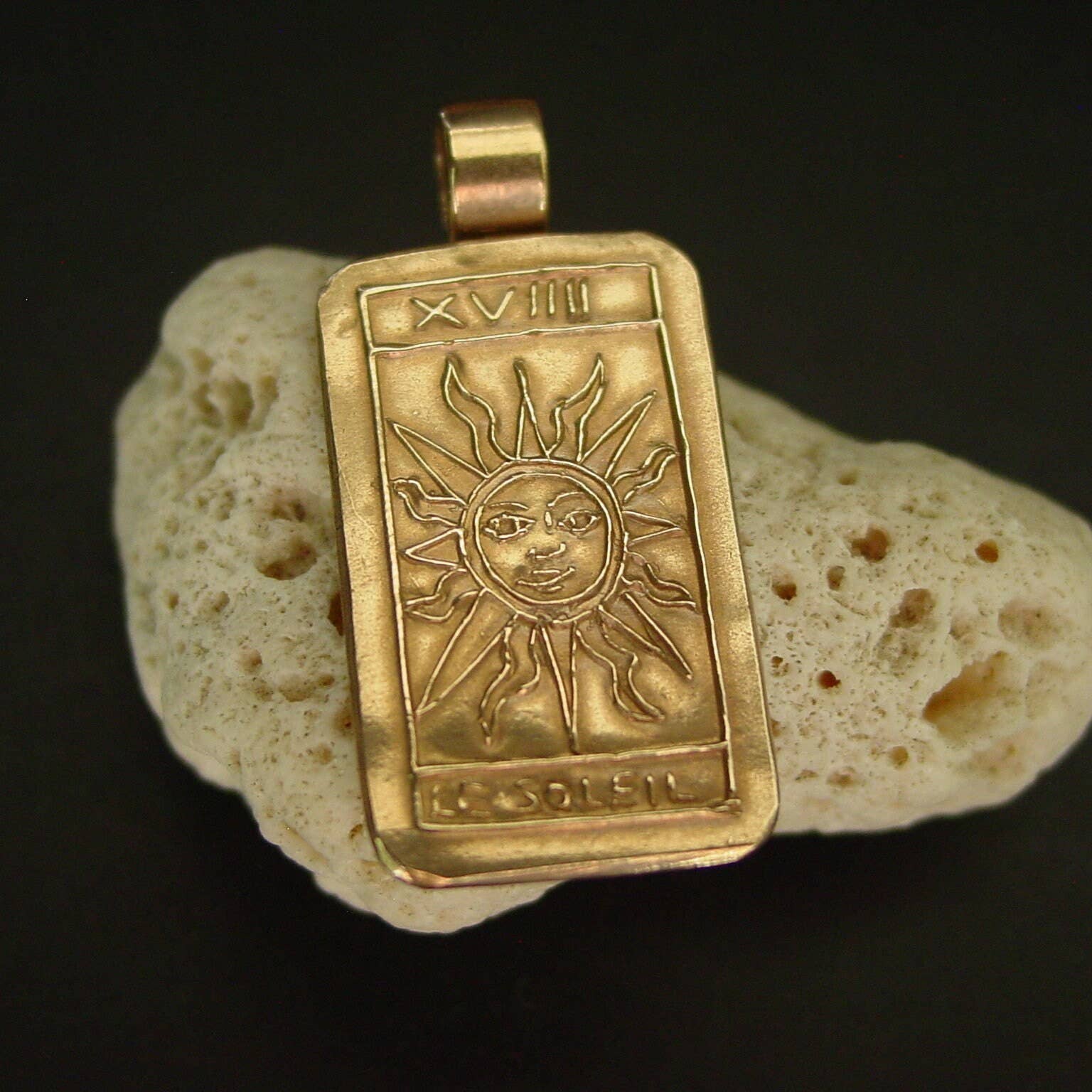 Vis a Vis Jewelry – wholesale Individuell berlock/hänge – Tarot-kort hänge ~ Solen3