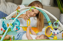 Kidiyami - Venta al por mayor Alfombrilla para jugar - Niños y bebés - Kick & Play Gymini15