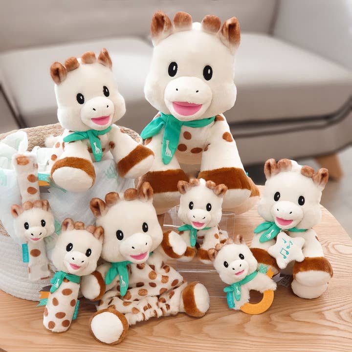 Sophie la Girafe by Calisson Toys. - Wholesale Musical Toy - Kids & Baby - Sophie La Girafe Sweetie Plush With Musical Box2