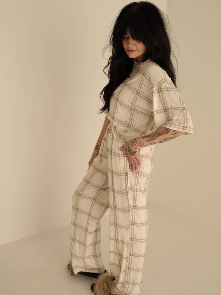 Forever French Baby - Wholesale Lounge Set - Women's - Women's Boxy Tee Lounge Set | Ellis Plaid3