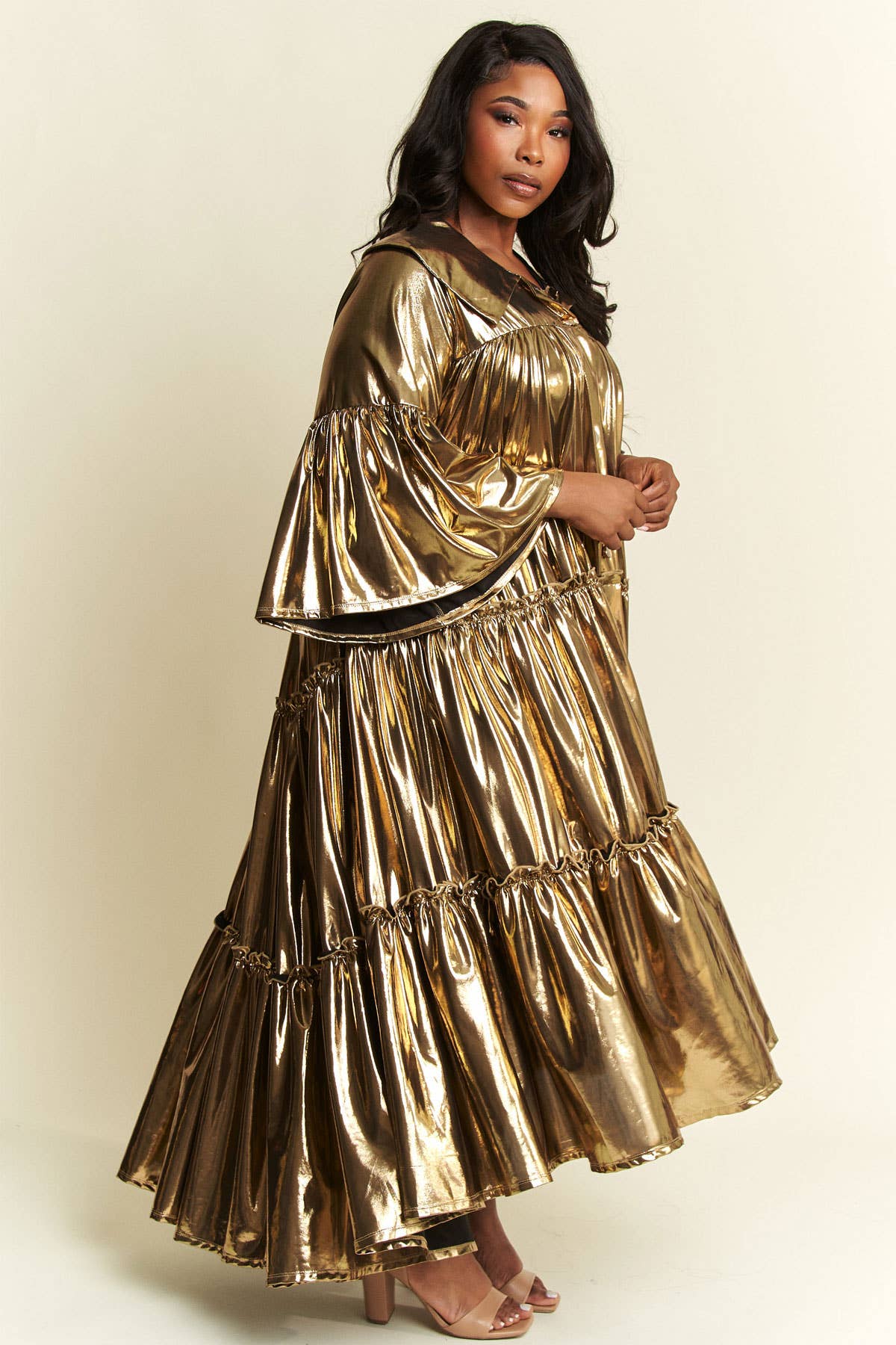 Namatt Design - Vente Robe – femme - Robe évasée plissée métallisée à plusieurs niveaux à manches évasées15