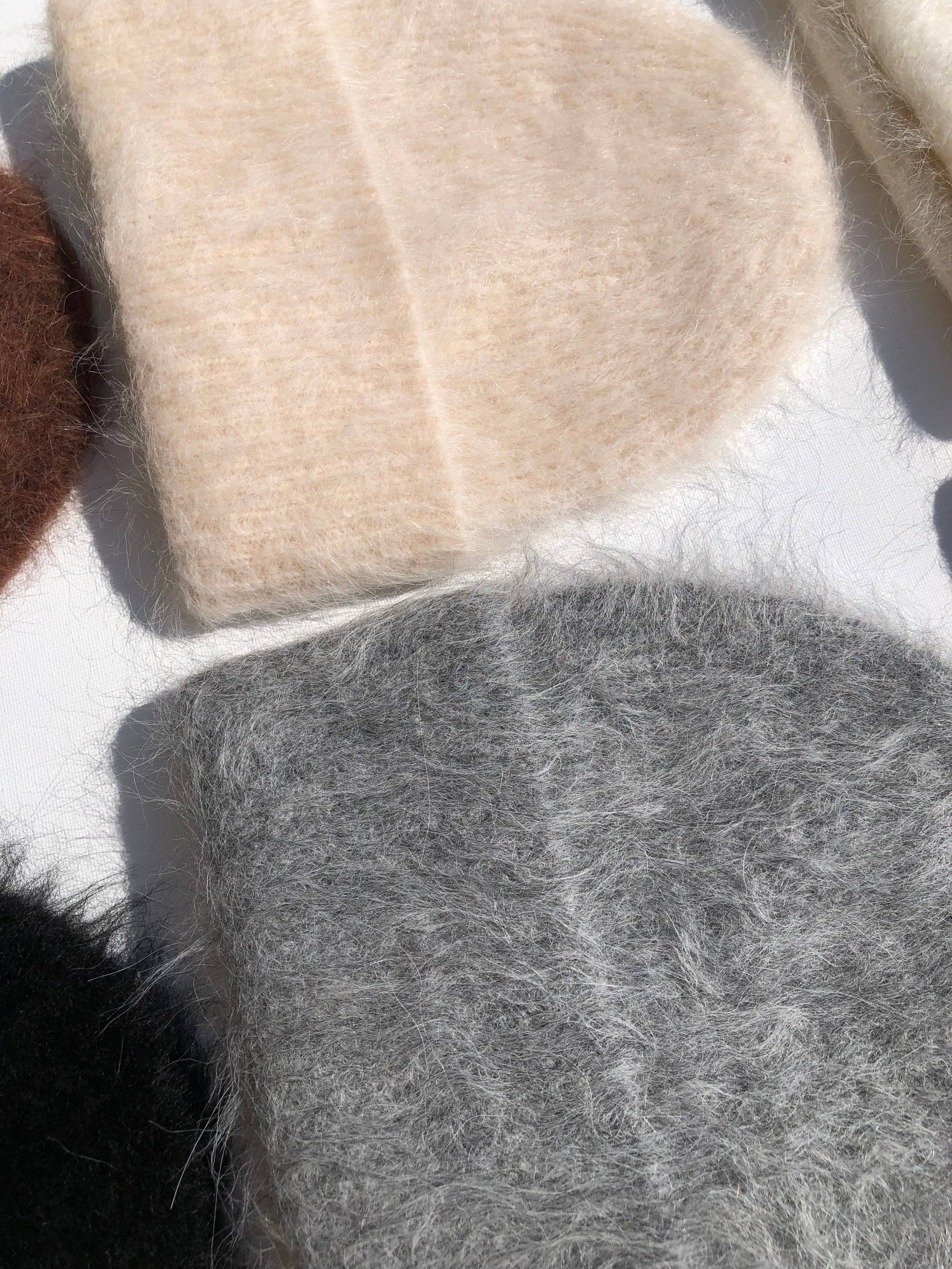 Billy Bamboo - Wholesale Beanie - Women's - ALPACA FLUFFY BEANIE 20