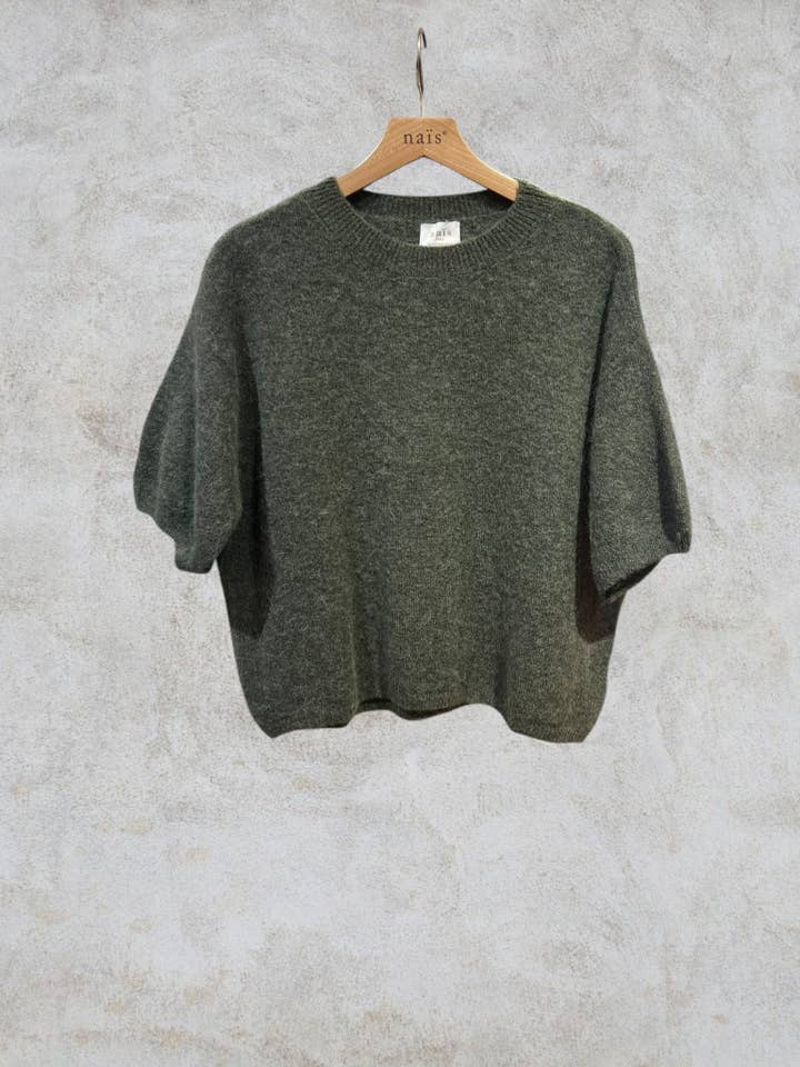 NAÏS PARIS - Wholesale Knit Sweater - Women's - ROUND NECK SHORT SLEEVE SWEATER IN SUPERFINE ALPACA28