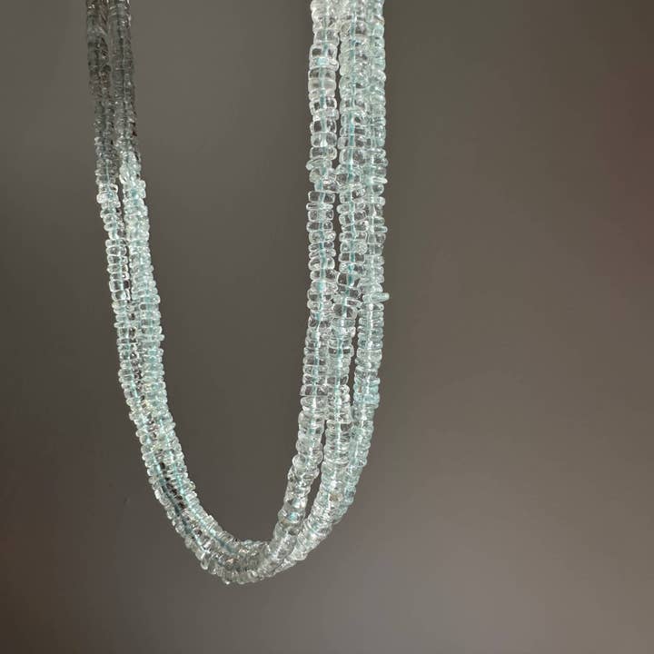 bleu Collier en topaze | Bleu ciel | Collier fermoir pierre précieuse d'été en vente sur Faire2