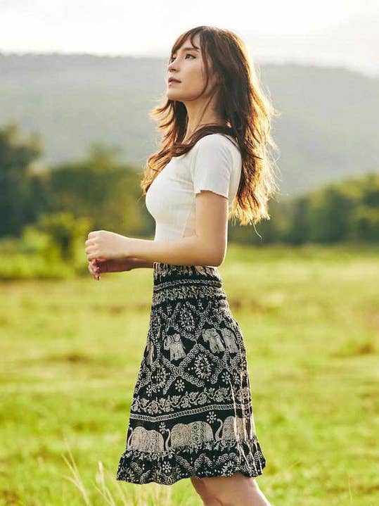 Saia Curta Feminina com Impressão Elefante por atacado de Studio 12 Collective (previously Ethnic Lanna)