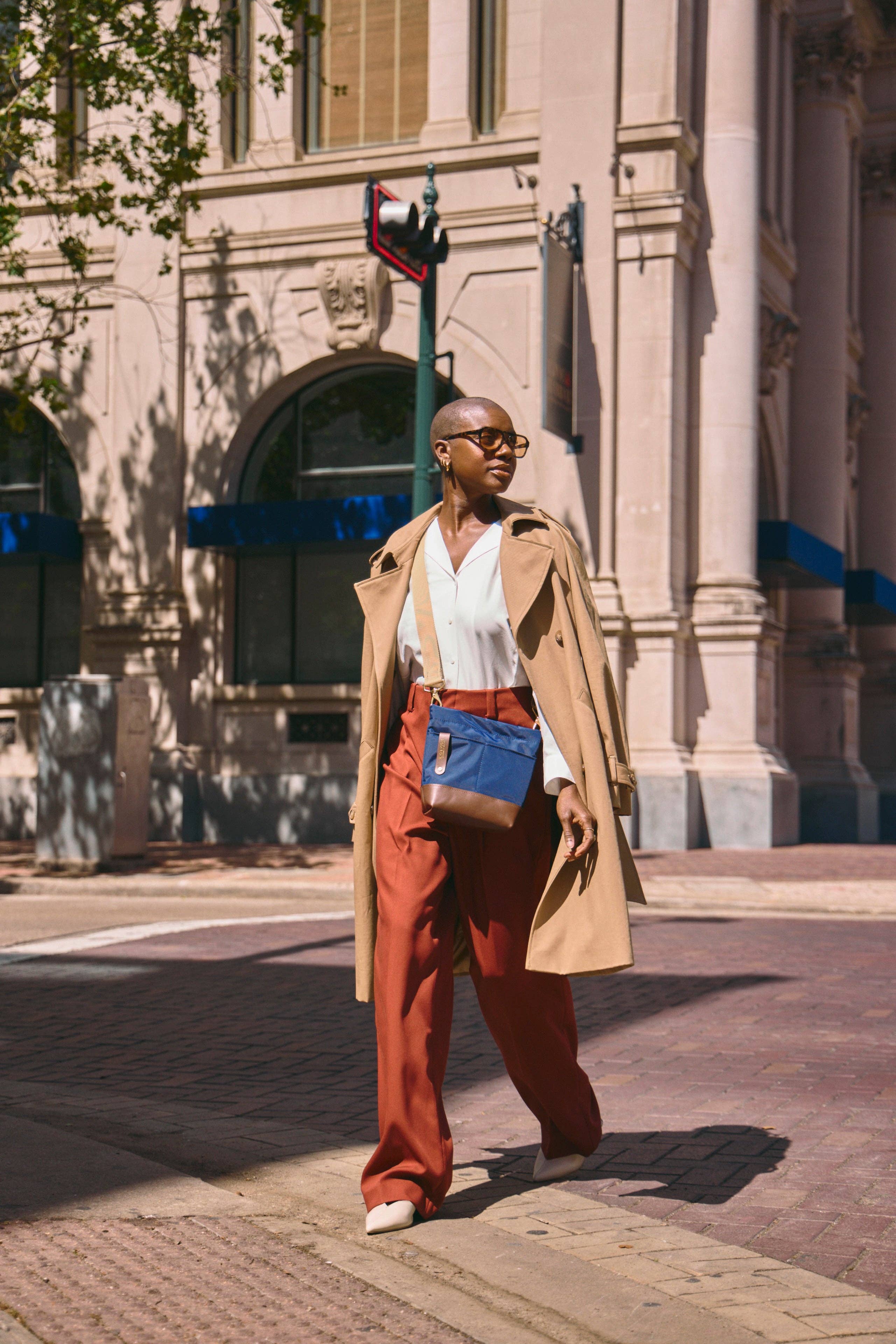 R.Riveter - Wholesale Crossbody Bag - Women's - Betsy | Navy Nylon + Brown Leather3