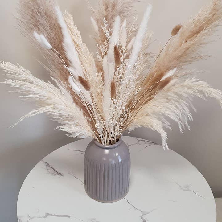 Opal Lily - Wholesale Dried/pressed flowers - Callie Bouquet