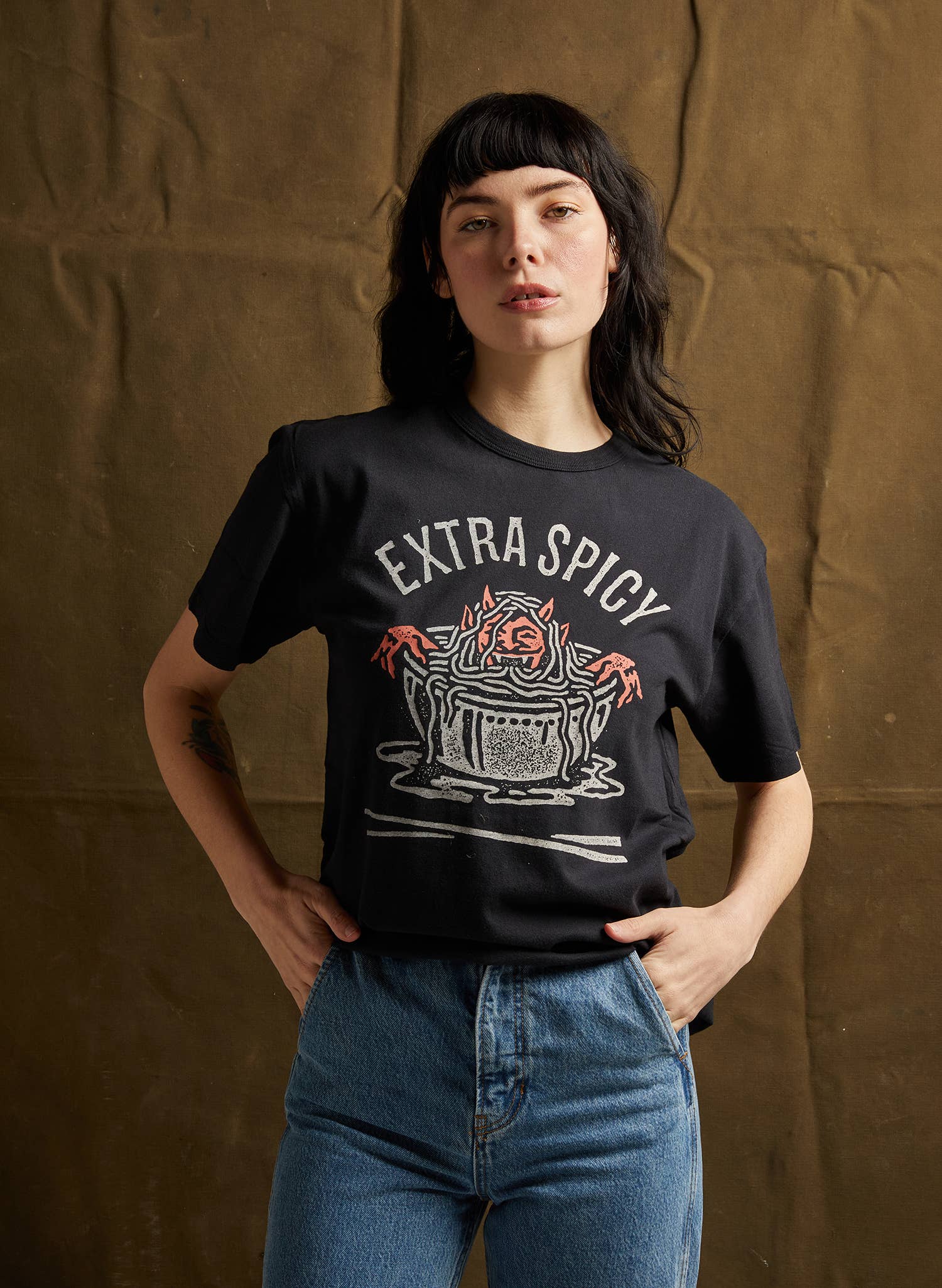 Pyknic – Engroshandel T-shirt med print - Dame – Ekstra krydret tee1