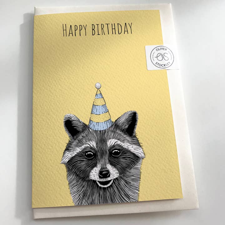 Baby Raccoon verjaardagskaart voor wholesale door Oliver Stockley