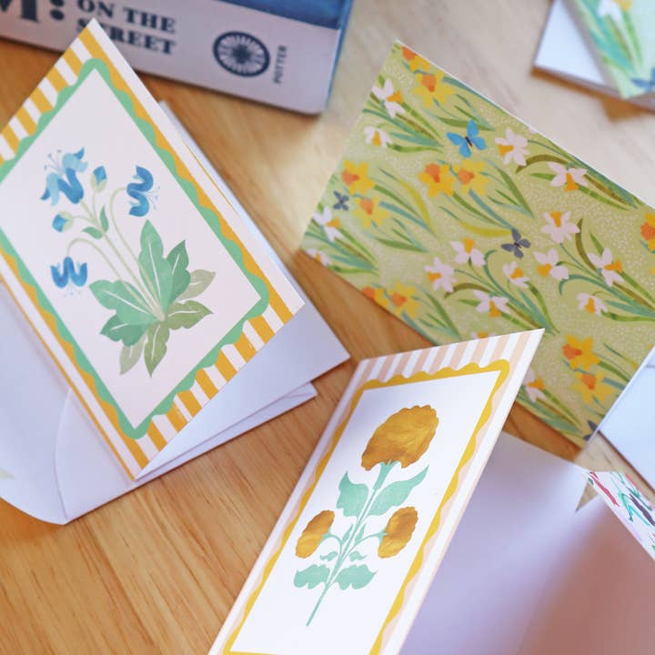 Ula Bloom - Wholesale Everyday Greeting Card - Mini Marigold Block Print Card