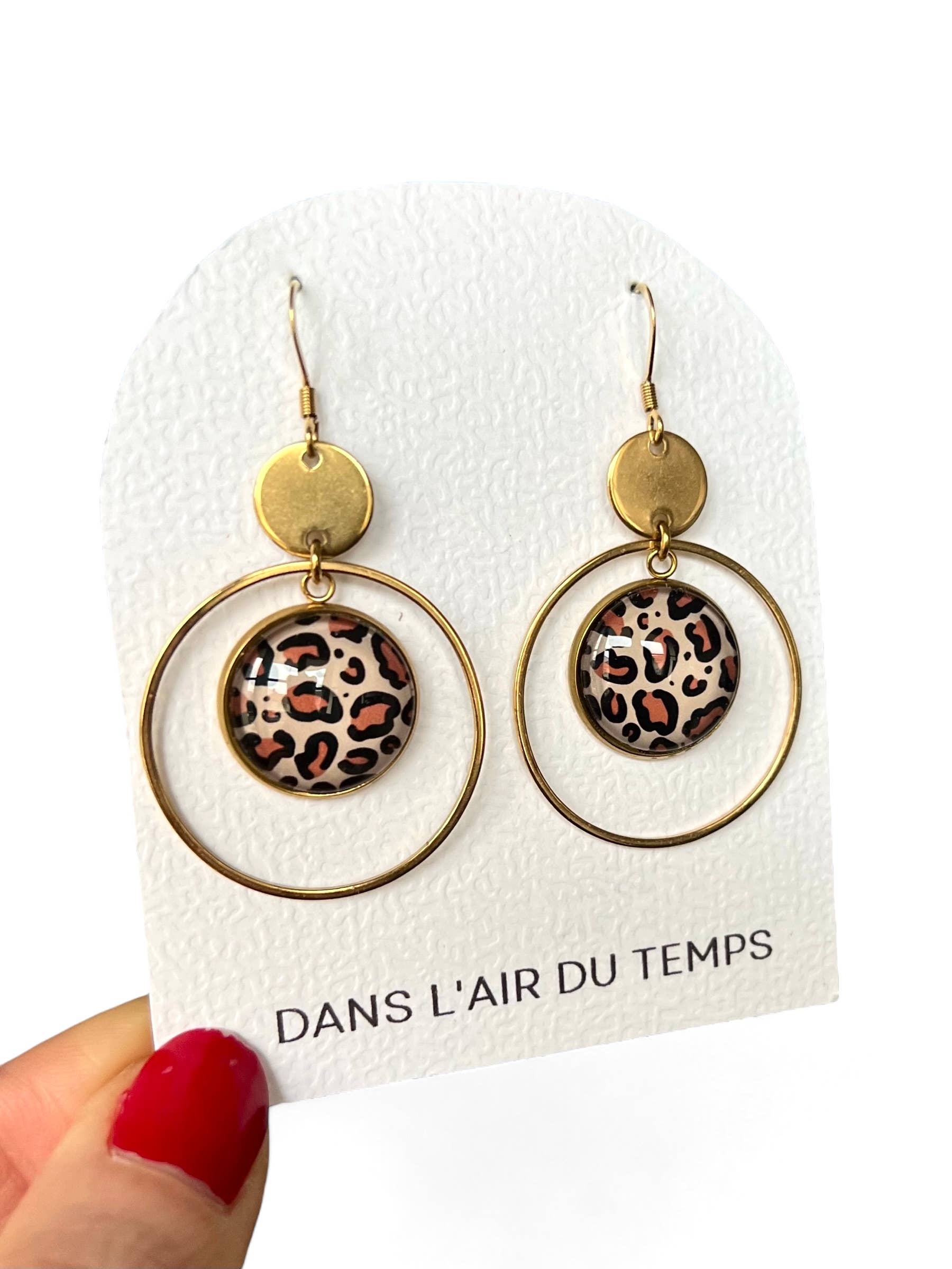 Dans l'Air du Temps Bijoux - Wholesale Dangle Earrings - Leopard pattern hoop earrings with gold or silver finish3