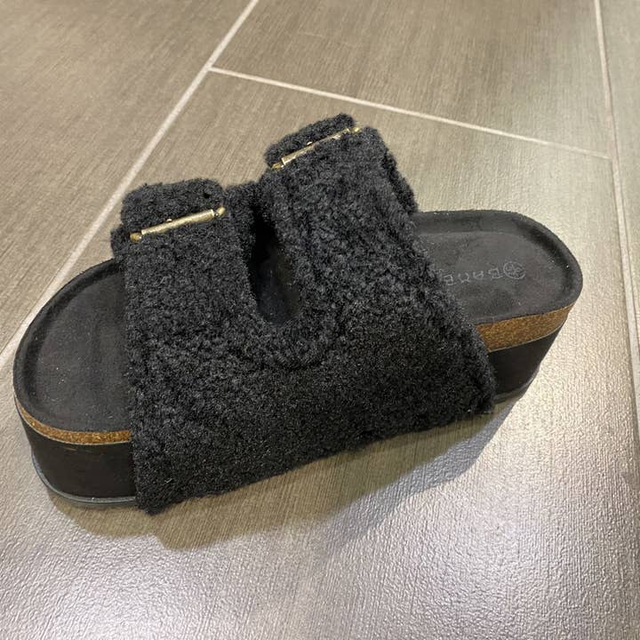 Mars Sky Shoes Wholesale - Wholesale Platform Heels - Women's - Bamboo Women Thick Bottom Cork Sole Fleece Strap Sandals