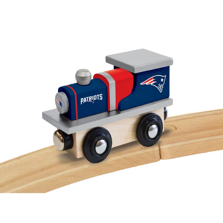Masterpieces Puzzles - Wholesale Toy Car/Truck - Kids - New England Patriots Toy Train Engine