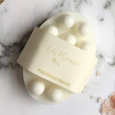 Handmade soap massage bar with essential oils for wholesale by lulu et compagnie